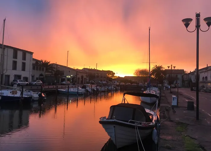 Charming 2-Bed House in Marseillan