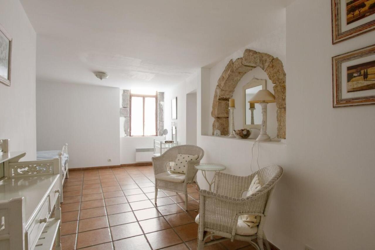 Charming 2-bed House In Hébergement de vacances Marseillan (Herault)