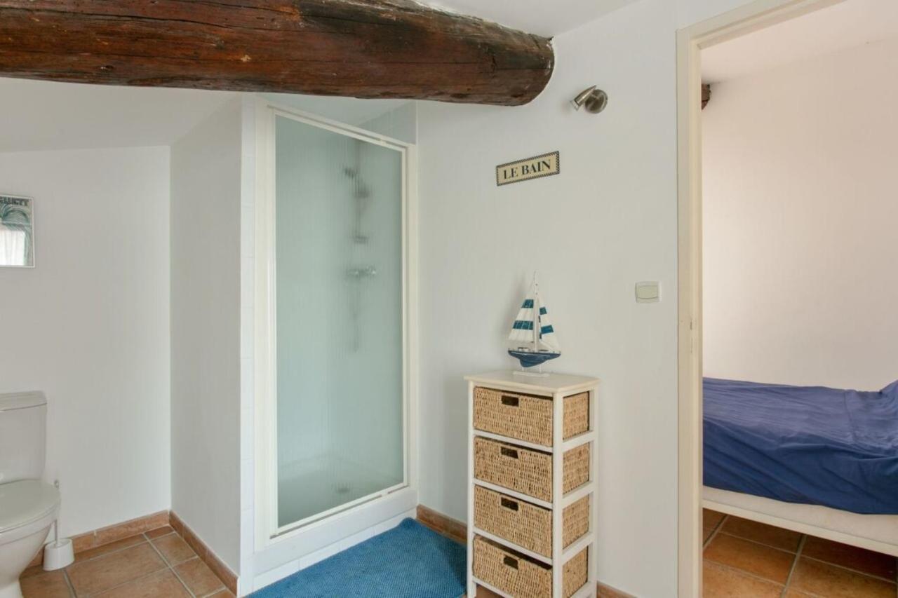 Charming 2-bed House In Marseillan (Herault)