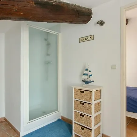 Charming And Quaint 2-Bed House In Marseillan Vila Exterior foto